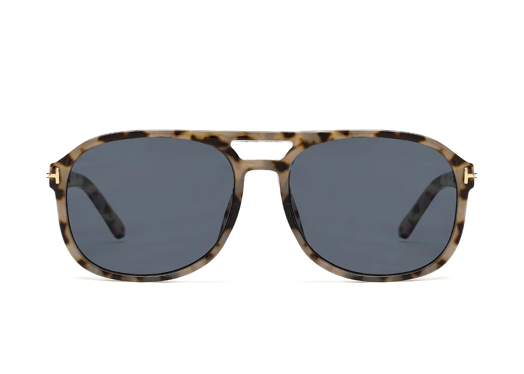 Exclusive 1022-C2 z etui